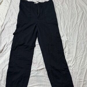 Abercrombie & Fitch Black Cargo Pants size 8